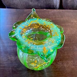 Uranium Green Glass Art Vase